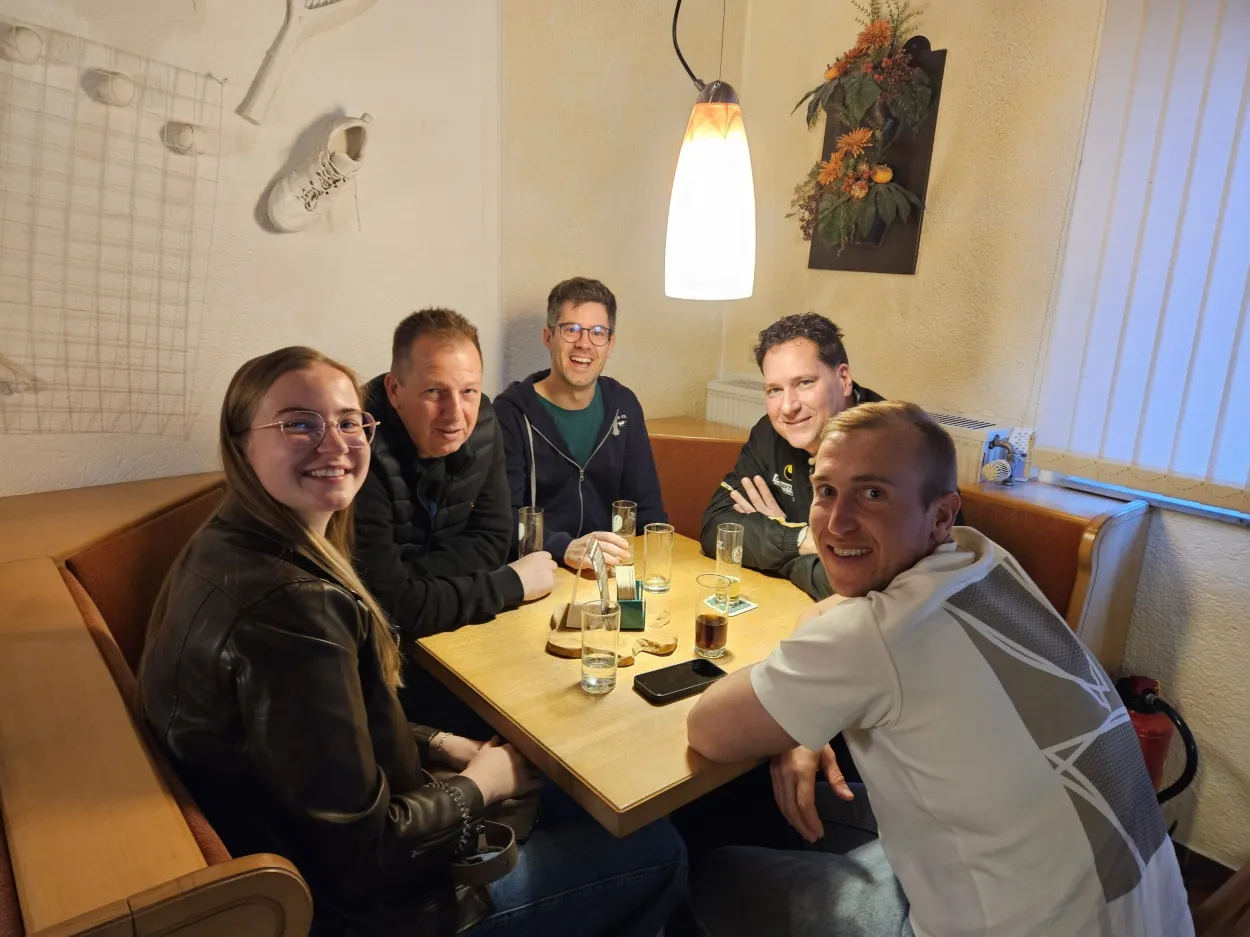 Leider keine Bildbeschreibung für 03 schleifchen (3).jpg vorhanden.