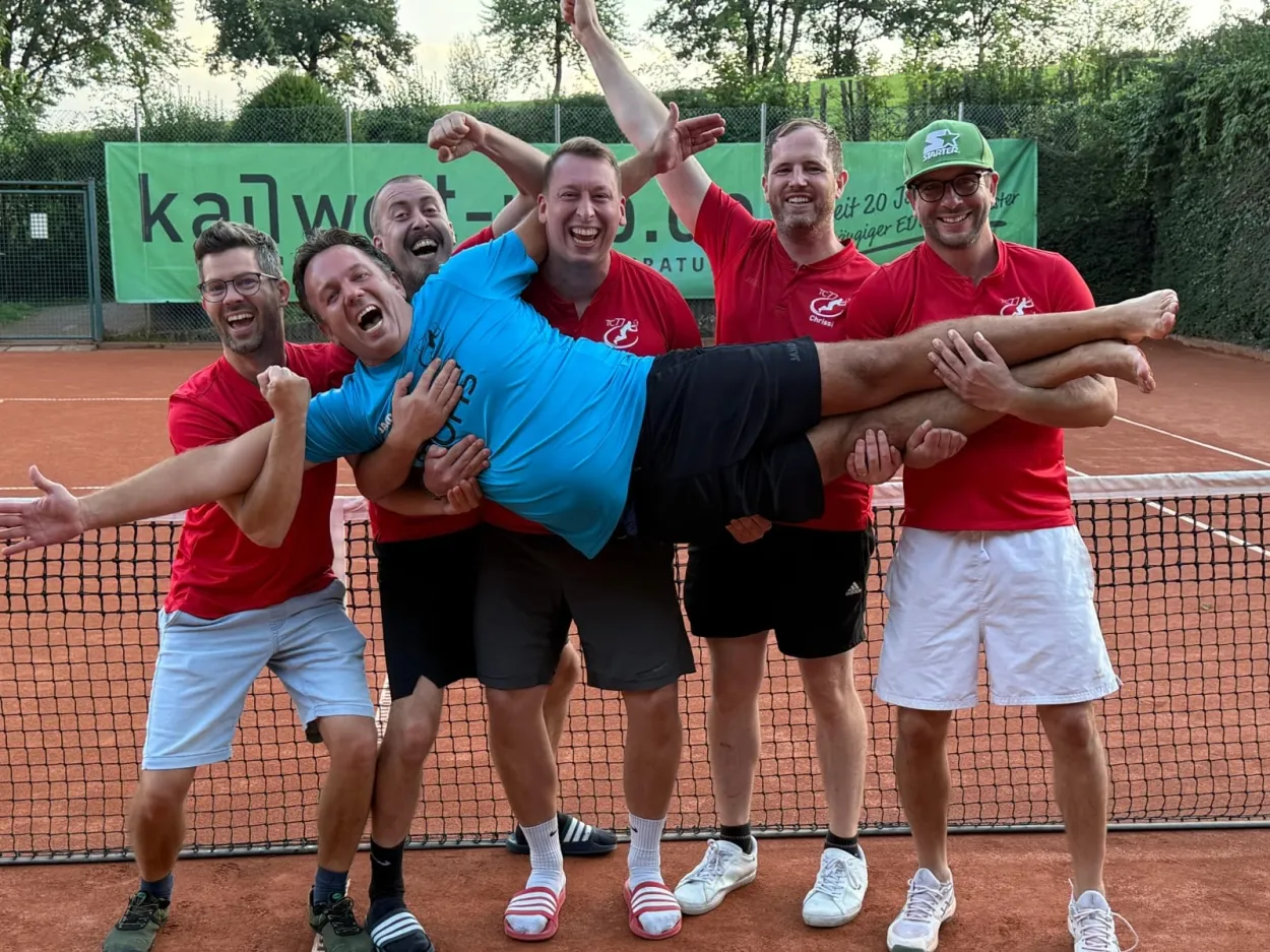 Leider keine Bildbeschreibung für 28 herren 30.1 bild.jpg vorhanden.